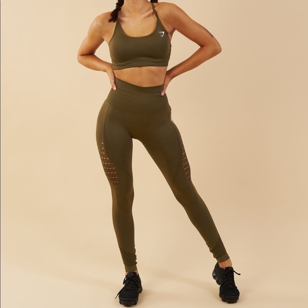 Gymshark energy seamless set in khaki